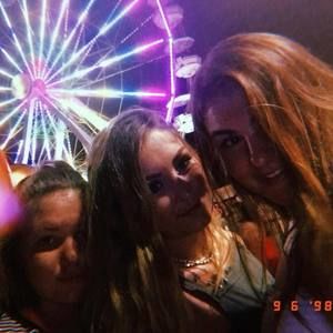 Meet your Posher, Destiny